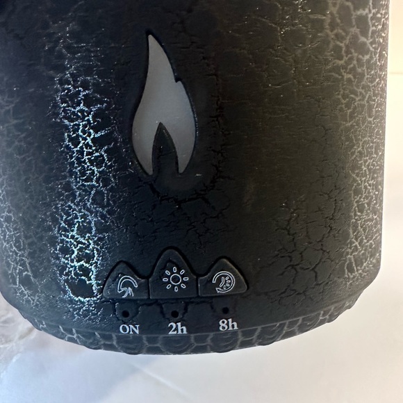 LED Flame Aroma Diffuser - Picture 9 of 13